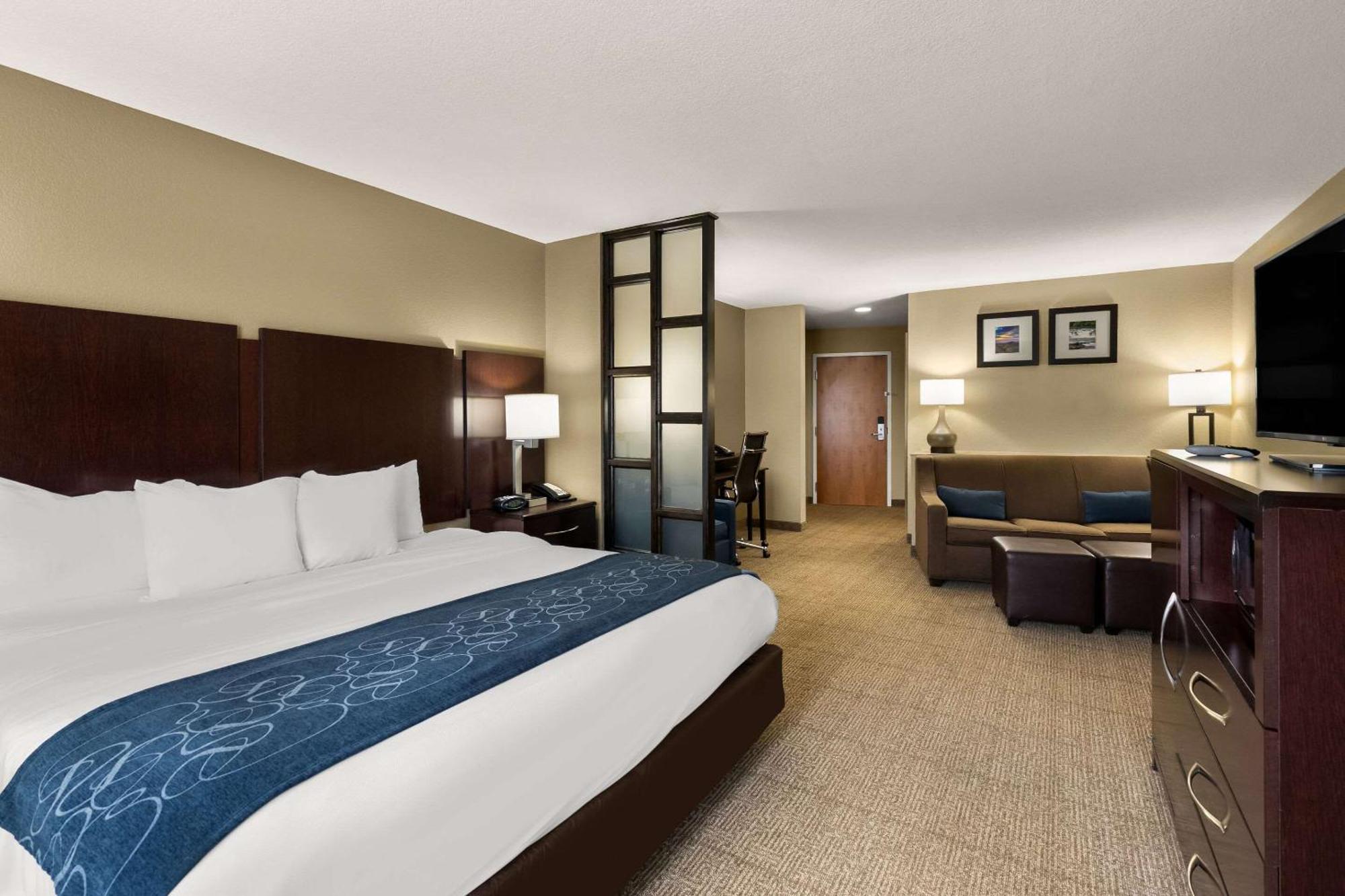 Comfort Suites Commerce Eksteriør bilde