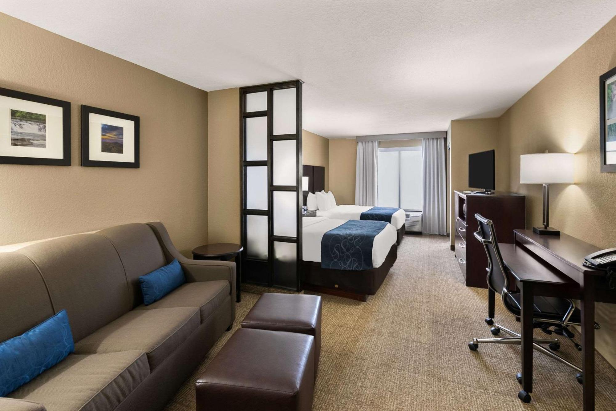 Comfort Suites Commerce Eksteriør bilde