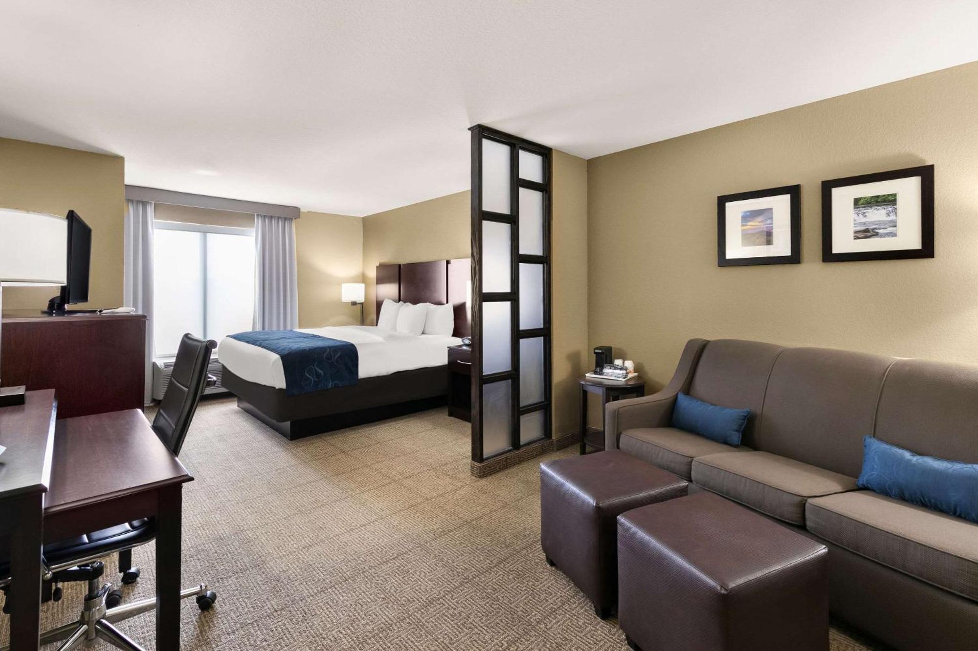 Comfort Suites Commerce Eksteriør bilde