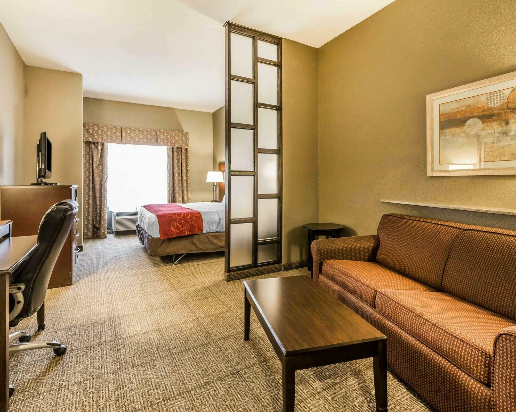 Comfort Suites Commerce Eksteriør bilde